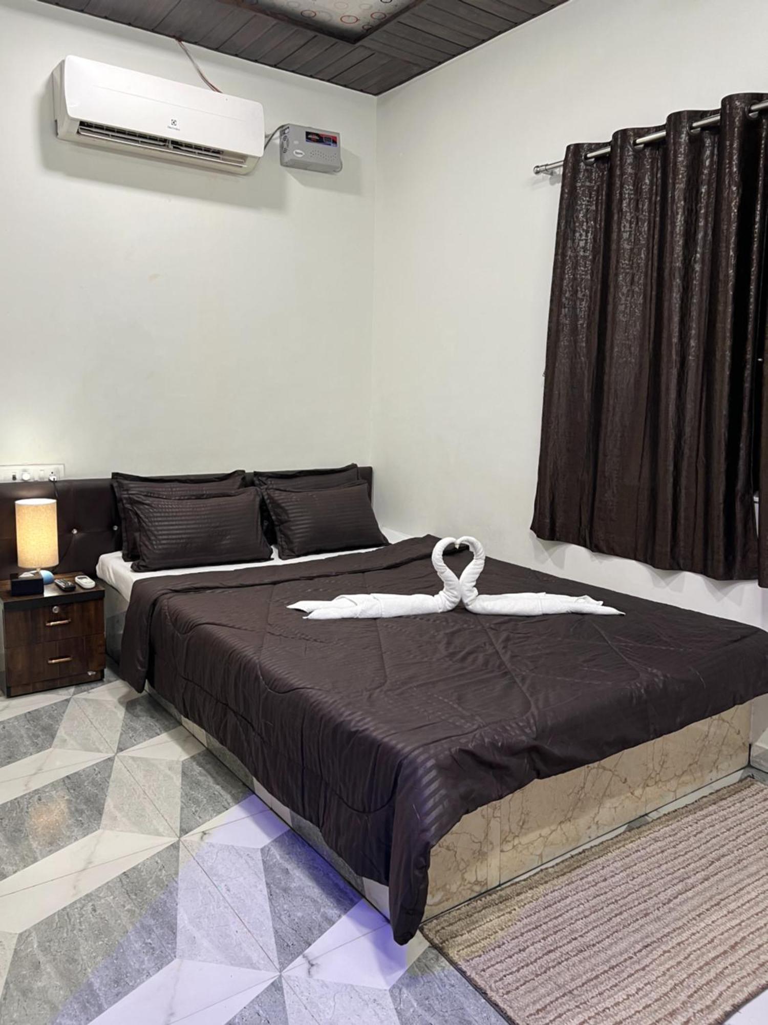 Karjat Ap Resort 外观 照片